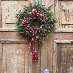 Wianek świąteczny 38 cm czerwony nr B388