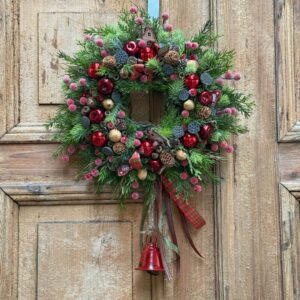 Wianek świąteczny 38 cm czerwony nr B444