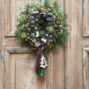 Wianek świąteczny 38 cm ciemny susz nr B453